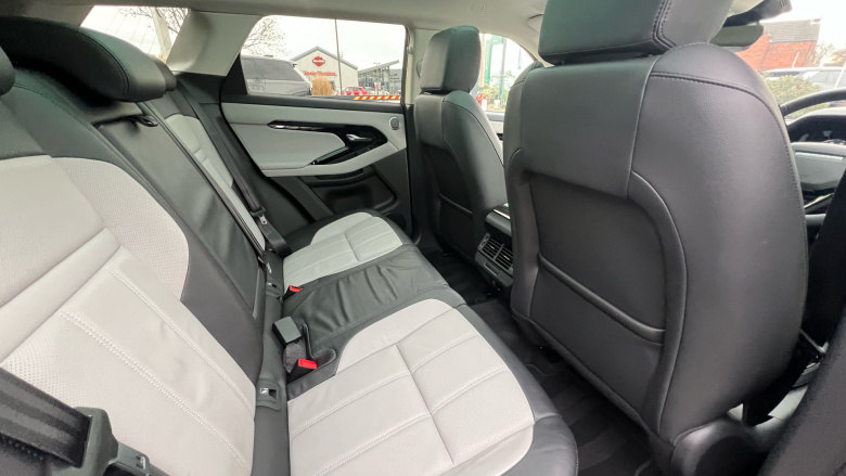 Land Rover Range Rover Evoque 2.0 D200 Dynamic SE 5dr Auto Diesel Hatchback